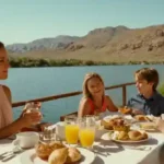 Paseo en Barco en Lake Pleasant: Brunch y Cena con Niños