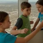 Qué atracciones ofrece Pogo Pass en Phoenix para niños